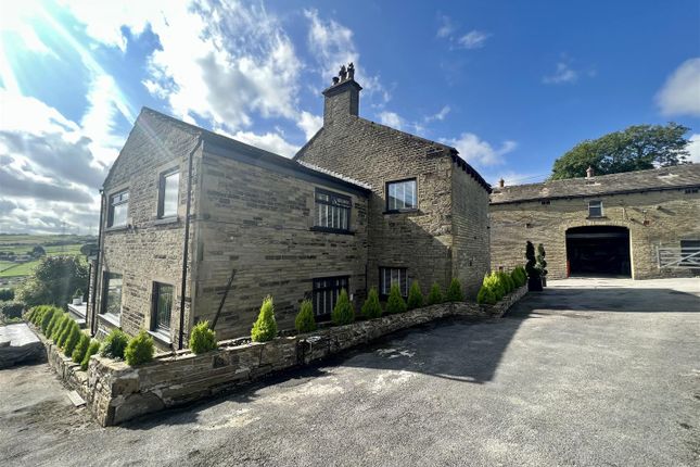 Detached house for sale in Close Head, Thornton, Bradford