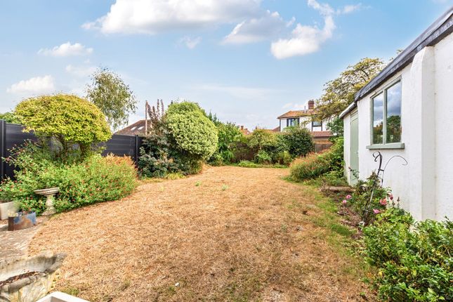 36, Willersley Avenue, Sidcup photo 2