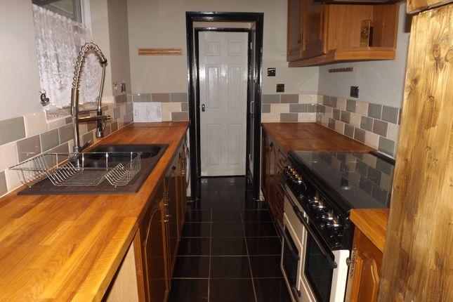 142, Coalville photo 4