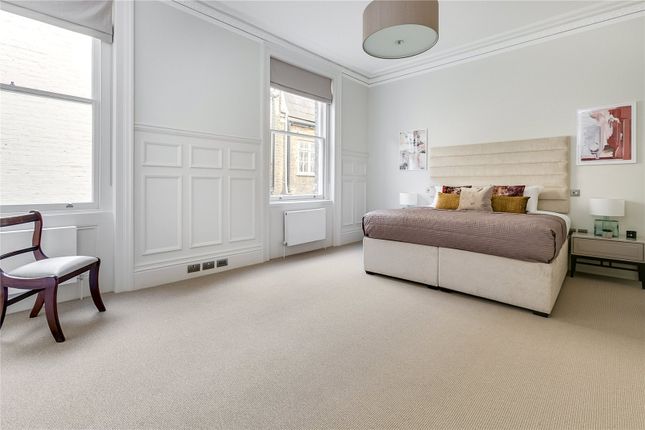 Flat to rent in Queens Gate Terrace, South Kensington