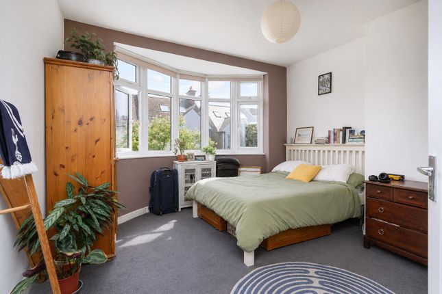 22, Tulsemere Road, London photo 3