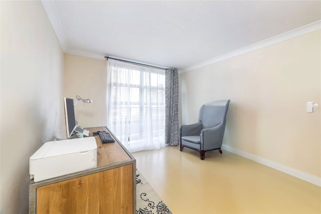 Flat for sale in Wheel House, 1 Burrells Wharf Square