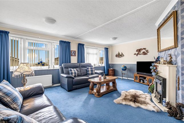 39, The Summit, Salterforth photo 2