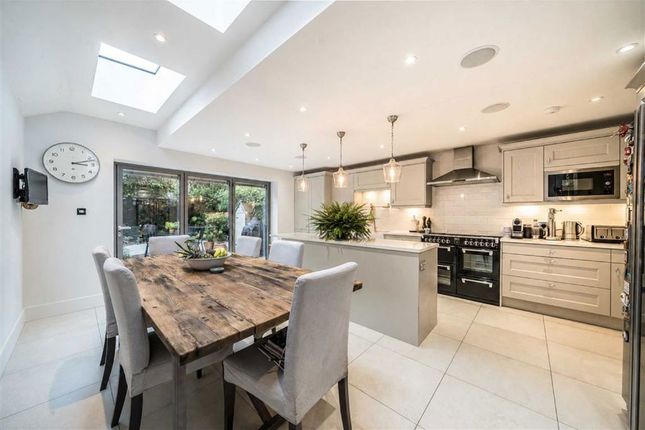 37, Gaskarth Road, London photo 2