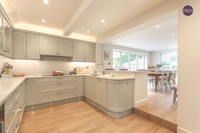 Riverview,, Loudwater Lane, Rickmansworth photo 3