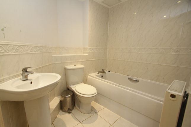 Flat for sale in Anguilla Close, Eastbourne