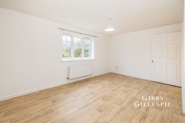 Flat 1, Aster Court, 7, Firethorn Close, Edgware photo 3