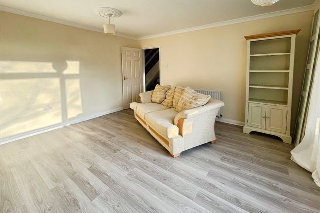 5, Altham Grove, Essex photo 4