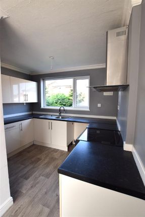 192, Wordsworth Crescent, Chester photo 3