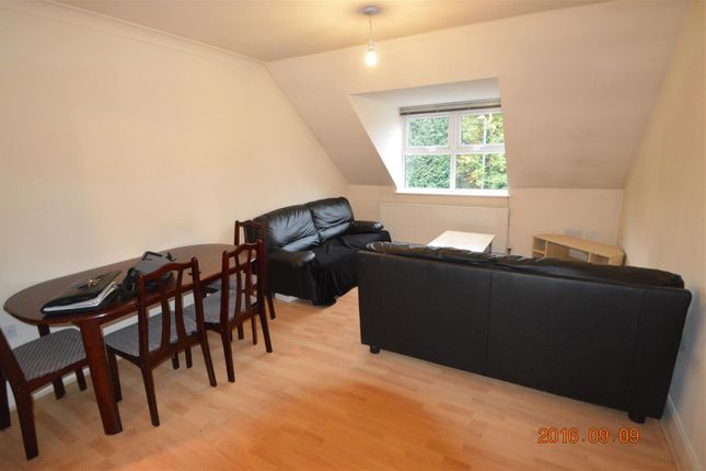 Flat to rent in Park Lodge, 7-9 Alexander Road South, Whalley Range, Manchester