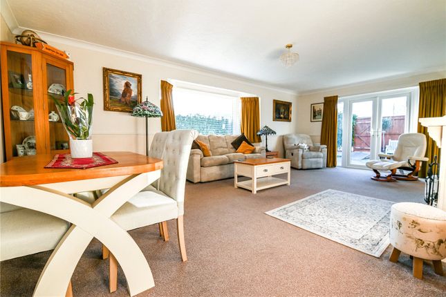 45, Seafield Road, New Milton photo 2
