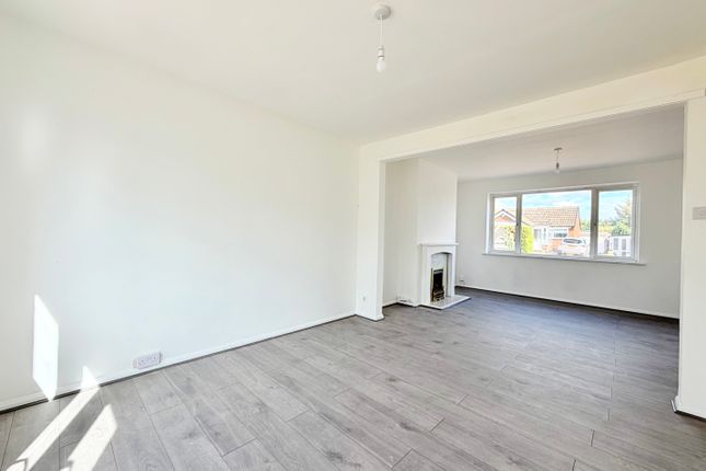 97, Stanwell Way, WELLINGBOROUGH photo 2