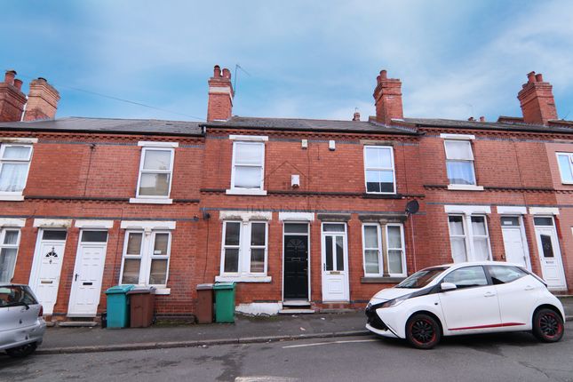 Terraced house to rent in Stanley Road, Forest Fields, Nottingham, Nottinghamshire