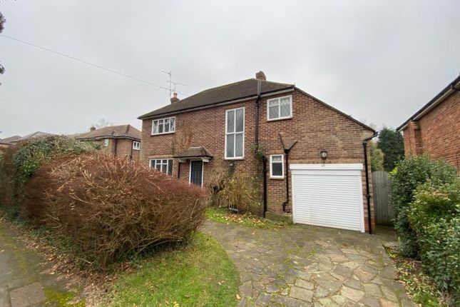 Thumbnail Detached house to rent in Kettlewell Close, Horsell, Woking