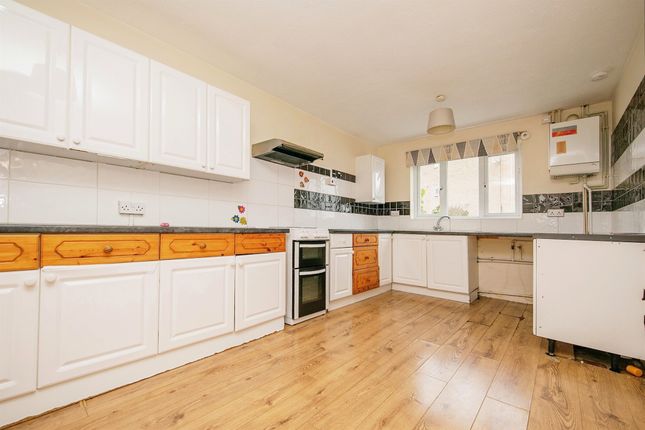 Terraced house for sale in Lupin Road, Ipswich