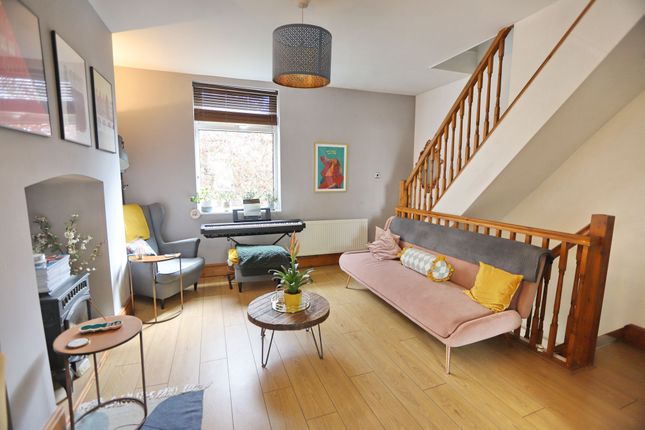 10 Kersal Road, Manchester photo 4