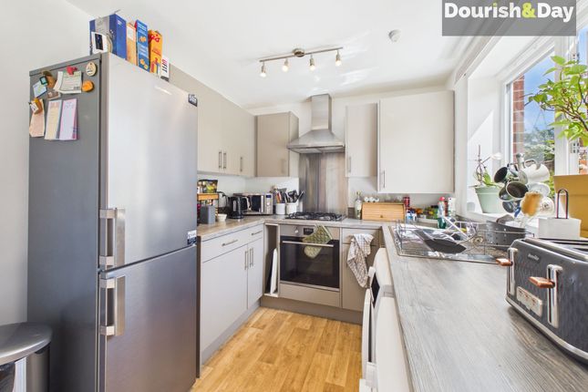 56 Shakespeare Drive, Stafford photo 2