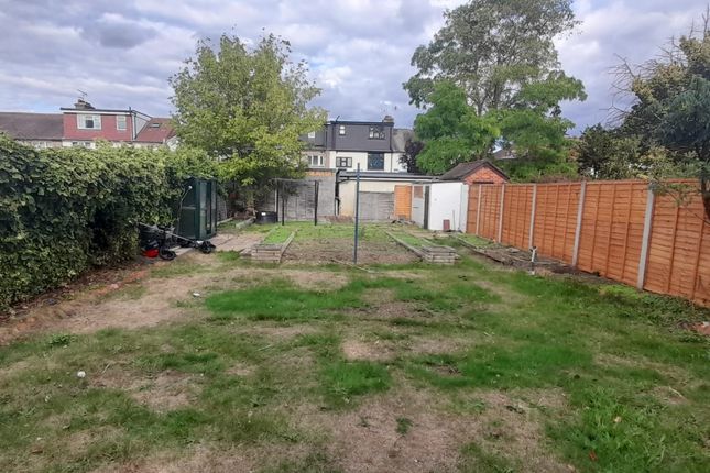 113, Upney Lane, BARKING photo 2