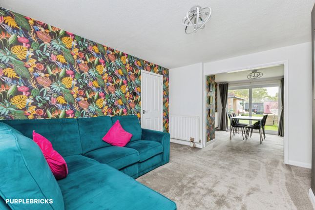 93, Roselands Drive, Paignton photo 4