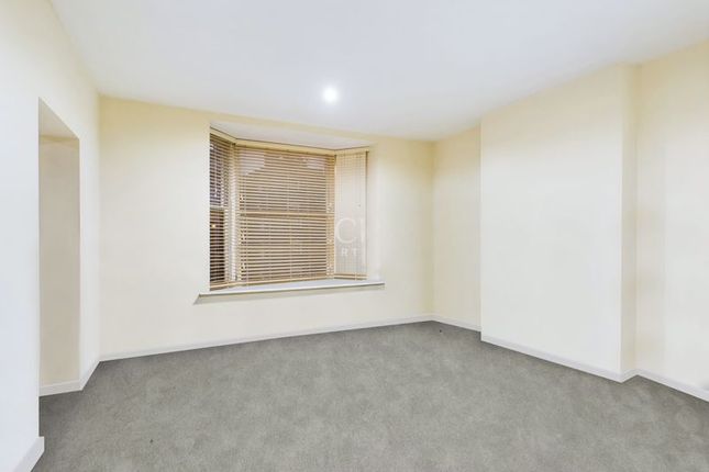 Flat for sale in Lyon Court, High Street, Rochester