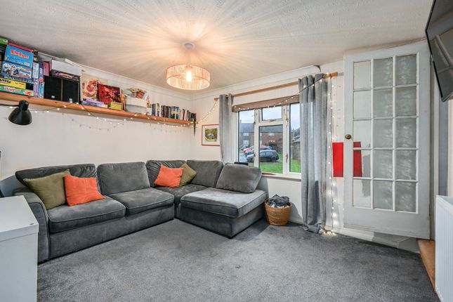 116 Alderbrook Close, Crowborough photo 4