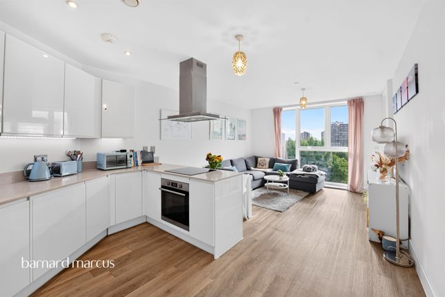 16, Palmitine House, 90, York Road, London photo 4