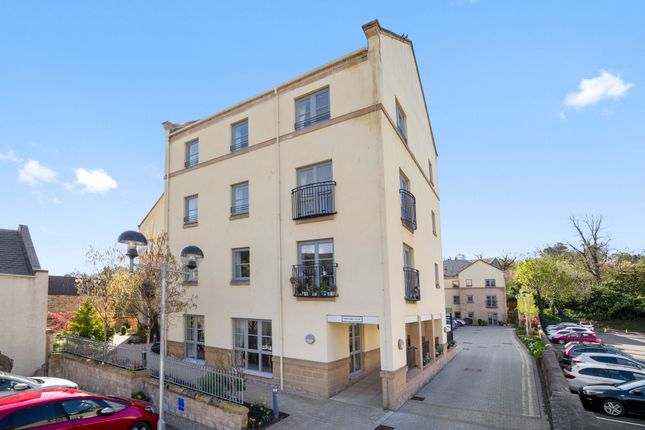 Flat for sale in 7 Templars Court, Linlithgow
