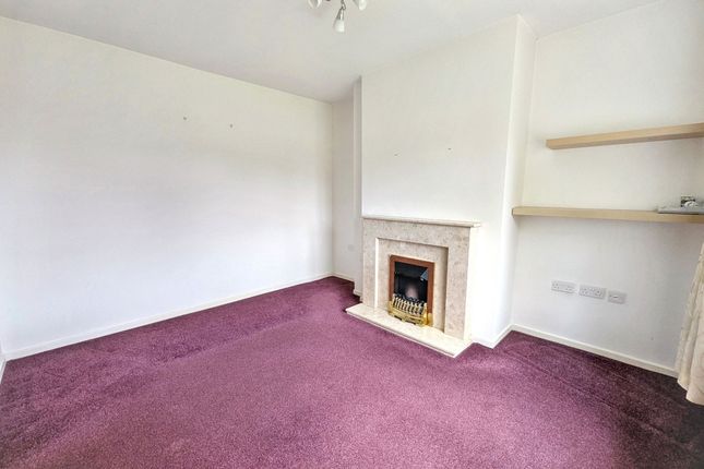 10, Kirkfield Gardens, Stanley photo 3