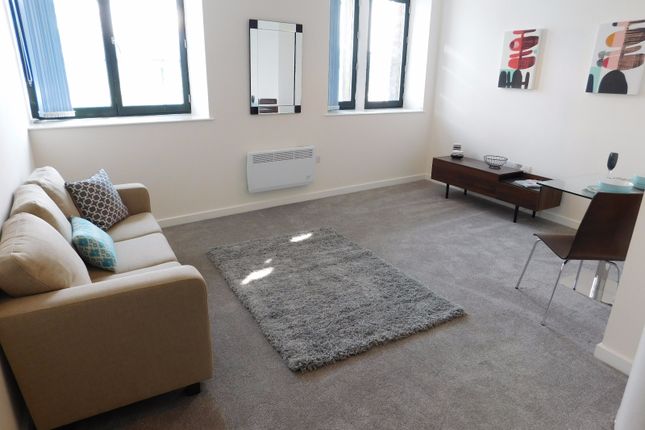 Thumbnail Flat to rent in 2 Manor Row, City Centre, Bradford