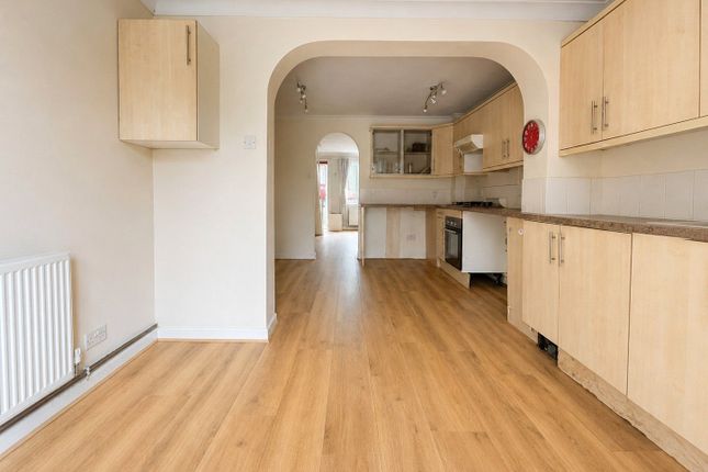 16, Spenlow Drive, Kent photo 2