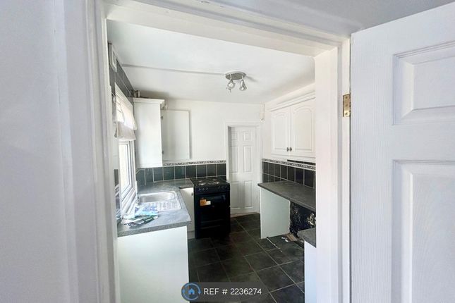 Castle St, Queenborough photo 3