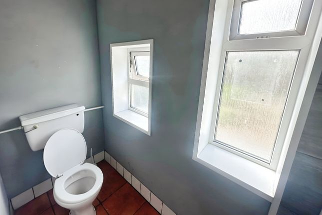 Room 6, 33, Everton Road, Somerset photo 5
