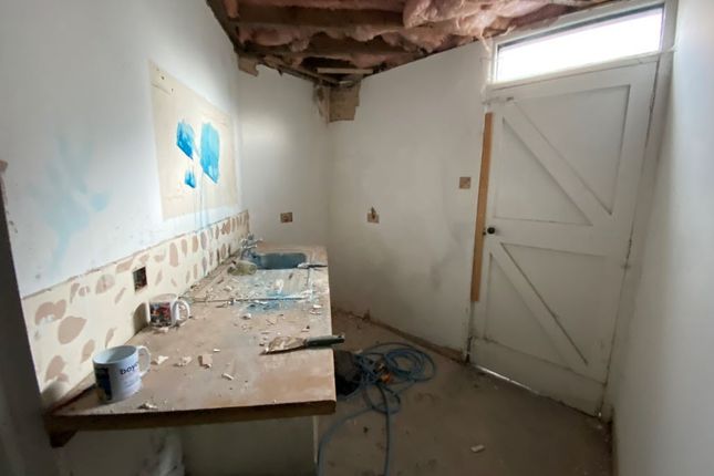 2, Drew Street, Brixham photo 2