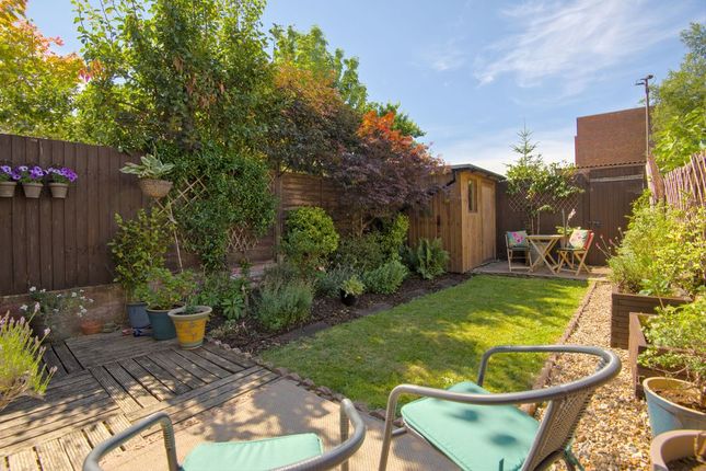 3, Falkland Road, Barnet photo 2