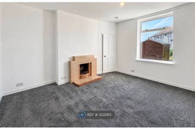 2-bed flat on River Terrace, Guardbridge, St Andrews, £1,100/mo