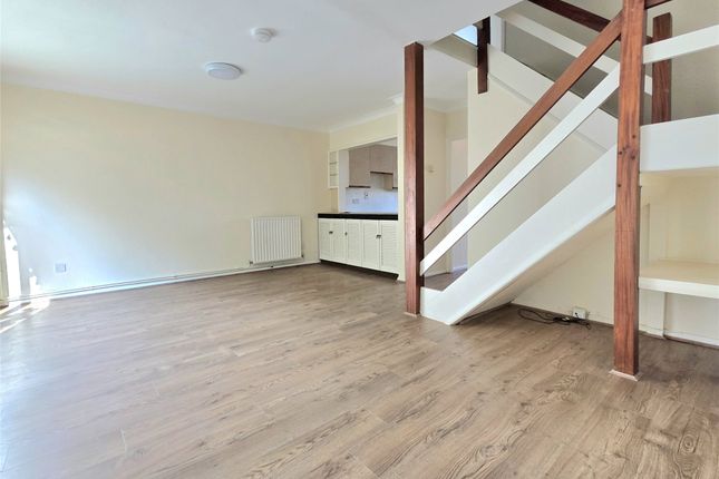 3, Claremont Close, Kent photo 2