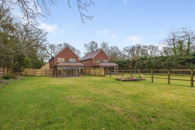 Detached house to rent in Knowle Lane, Cranleigh