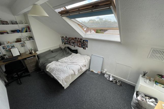 Hessle Avenue, Leeds photo 5