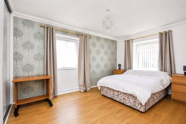 63, St. Peters Court, Broadstairs photo 4