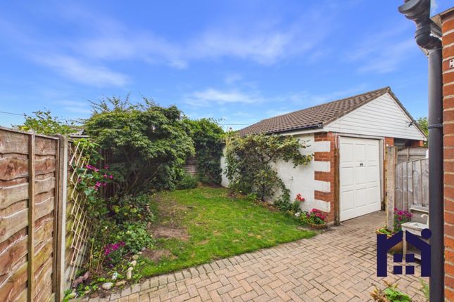14 Richmond Road, Chorley photo 4
