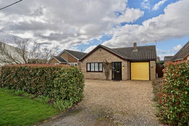 Thumbnail Detached bungalow for sale in Graveley Road, Offord D'arcy, Huntingdon