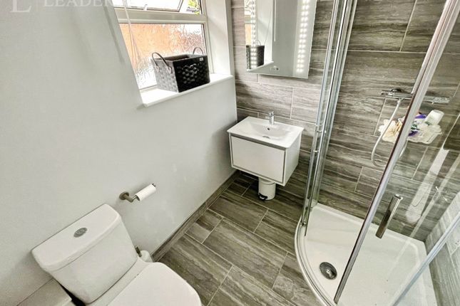 106, Elvaston Lane, Derby photo 5