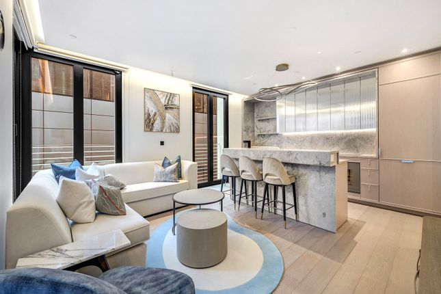 Thumbnail Flat to rent in The Residences At Mandarin Oriental, 22 Hanover Square