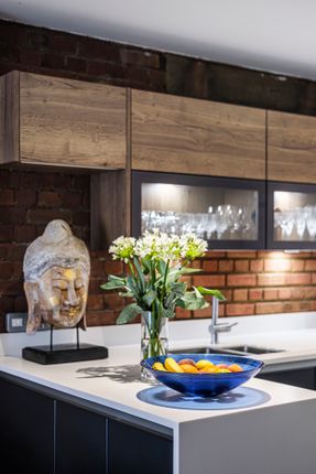 303, Copperfield Road, London photo 4