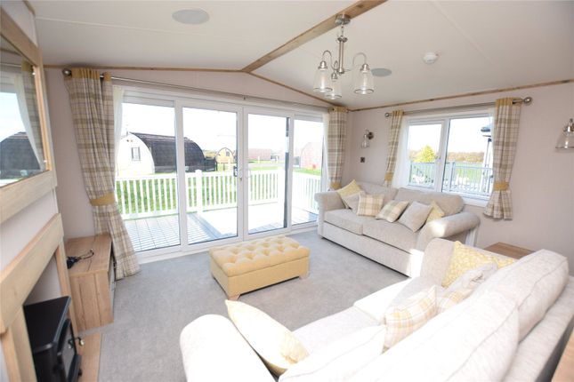 Thumbnail Bungalow for sale in Stibb, Bude