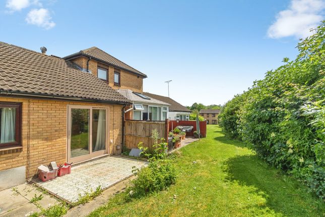 49, Bryony Place, Milton Keynes photo 4