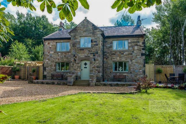 Thumbnail Detached house for sale in Olde Back Lane, Burnley