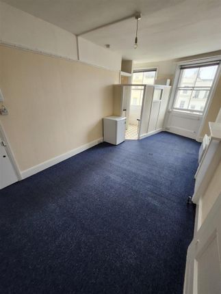 Brunswick Place, Hove photo 3