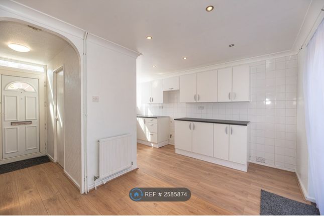 Kitchen / Dining
