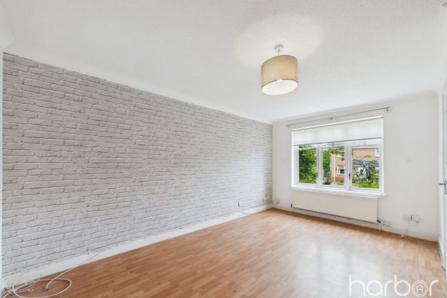 24 Springcroft Crescent, Baillieston, City of Glasgow photo 2